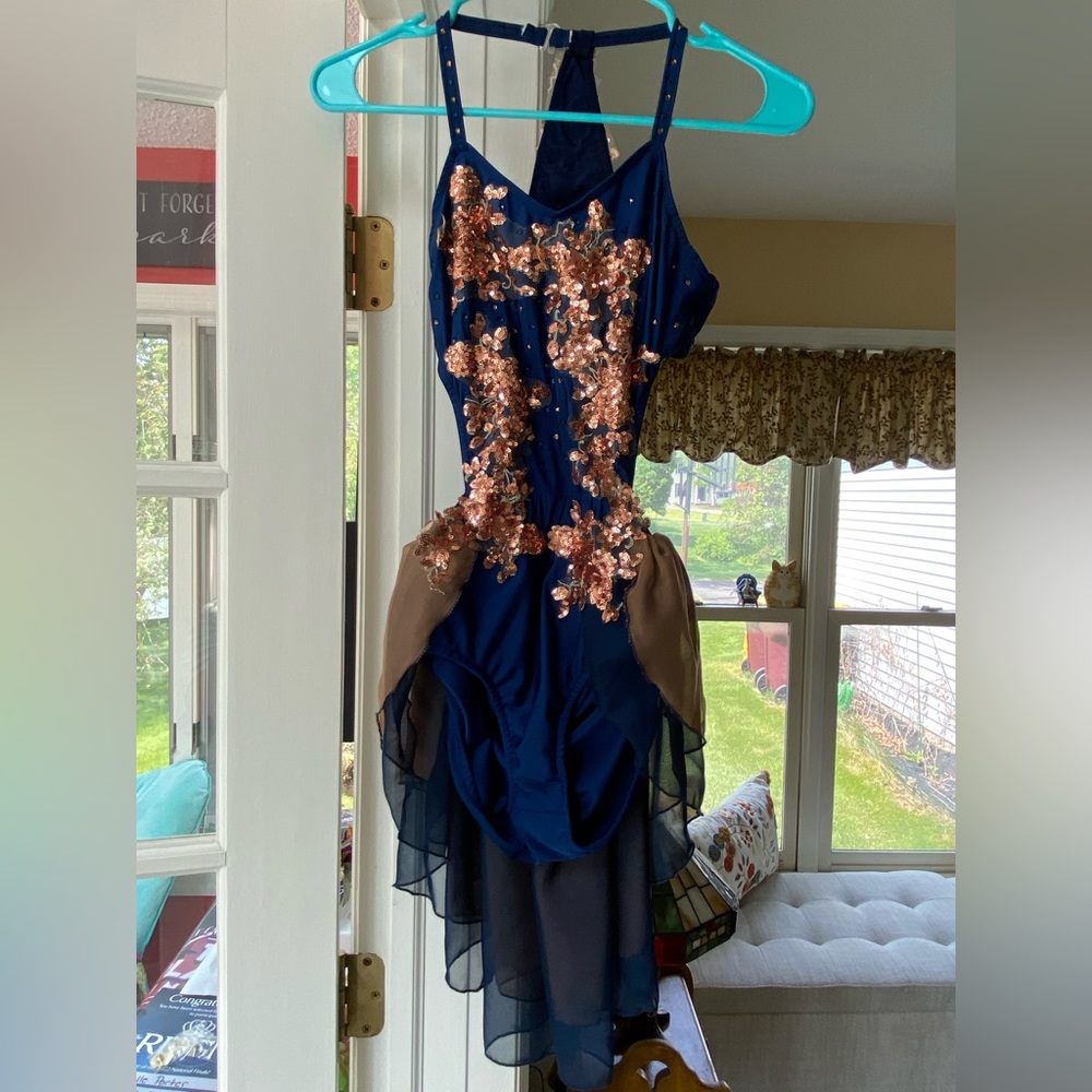 Glamour catalog lyrical costume - Medium Adult